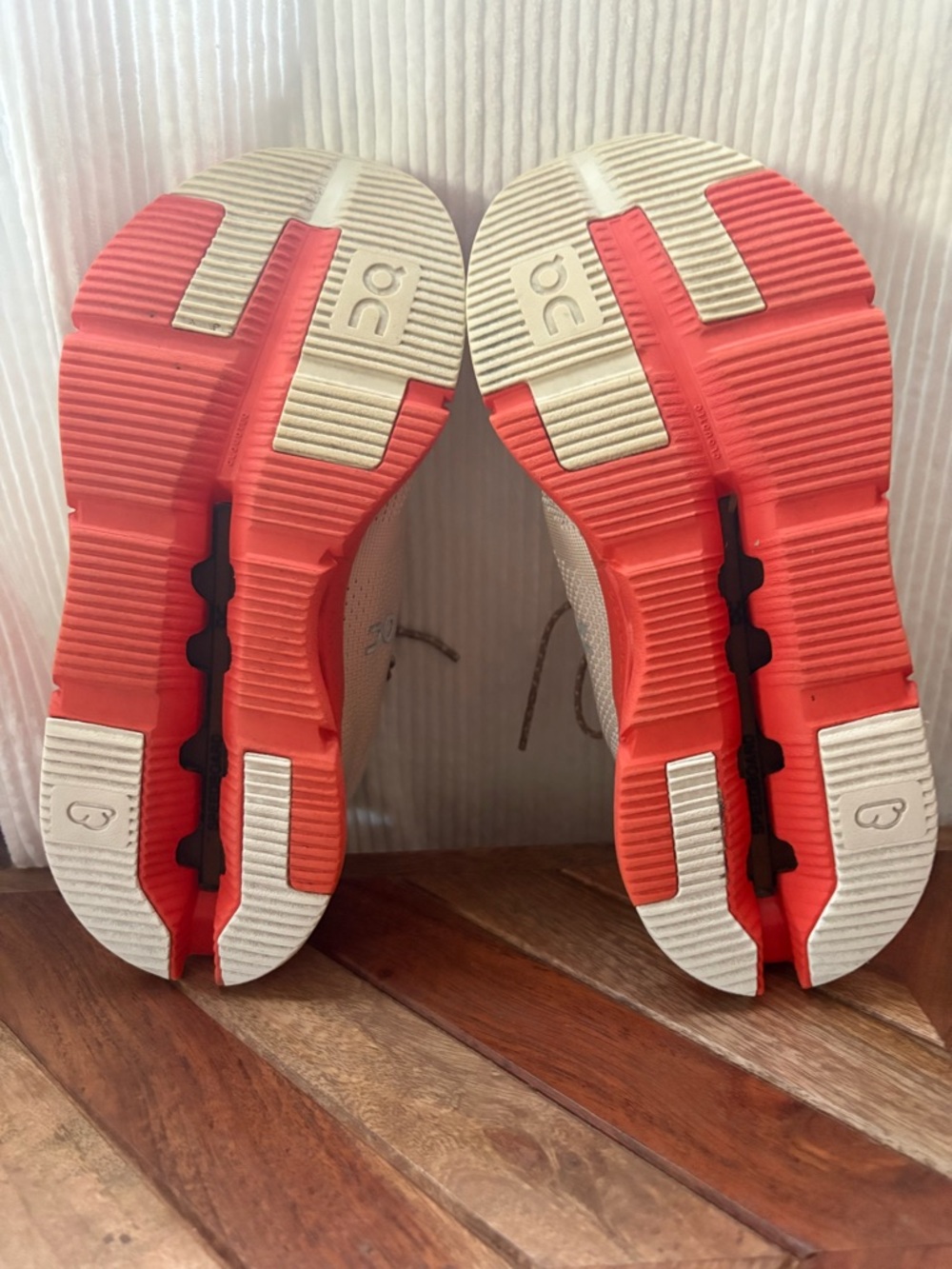 On Cloud Cloud Nova Pearl Flame Running Shoes 5.5 - Picture 5 of 15